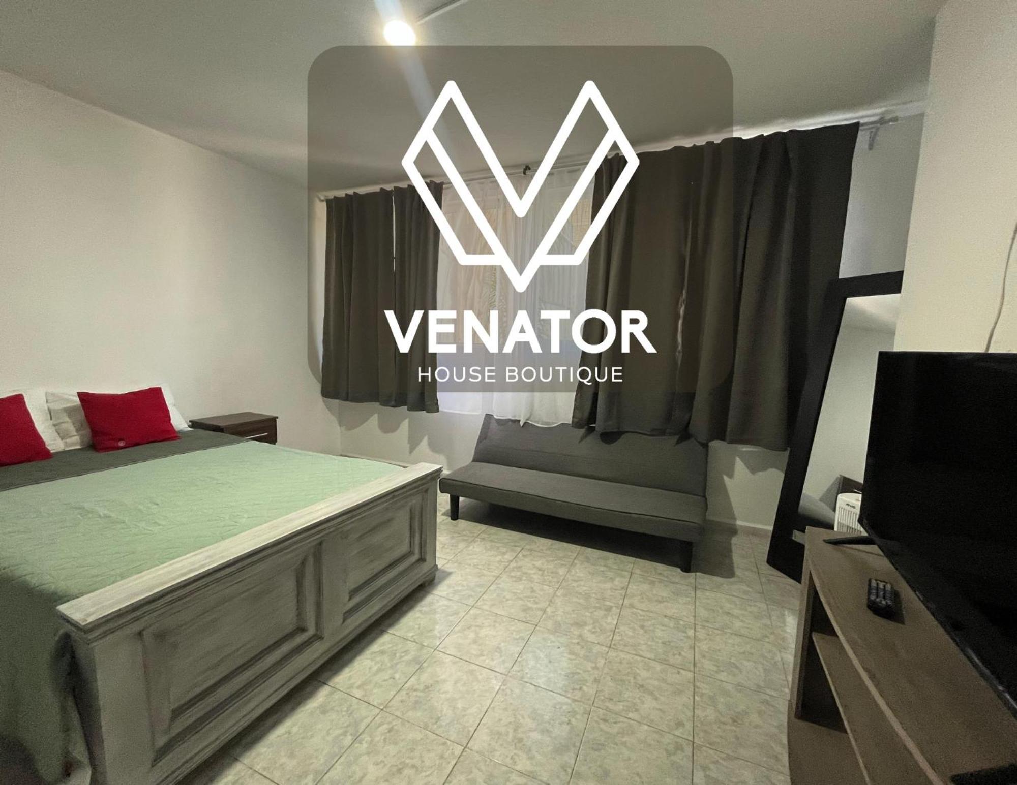 Апартаменты 8 Venator House Boutique Леон Экстерьер фото